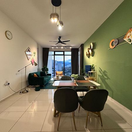 New 2Br Georgetown Warm And Lovely Homestay 10Pax-无敌美景两房民宿 Beacon Executive Suite Eksteriør bilde
