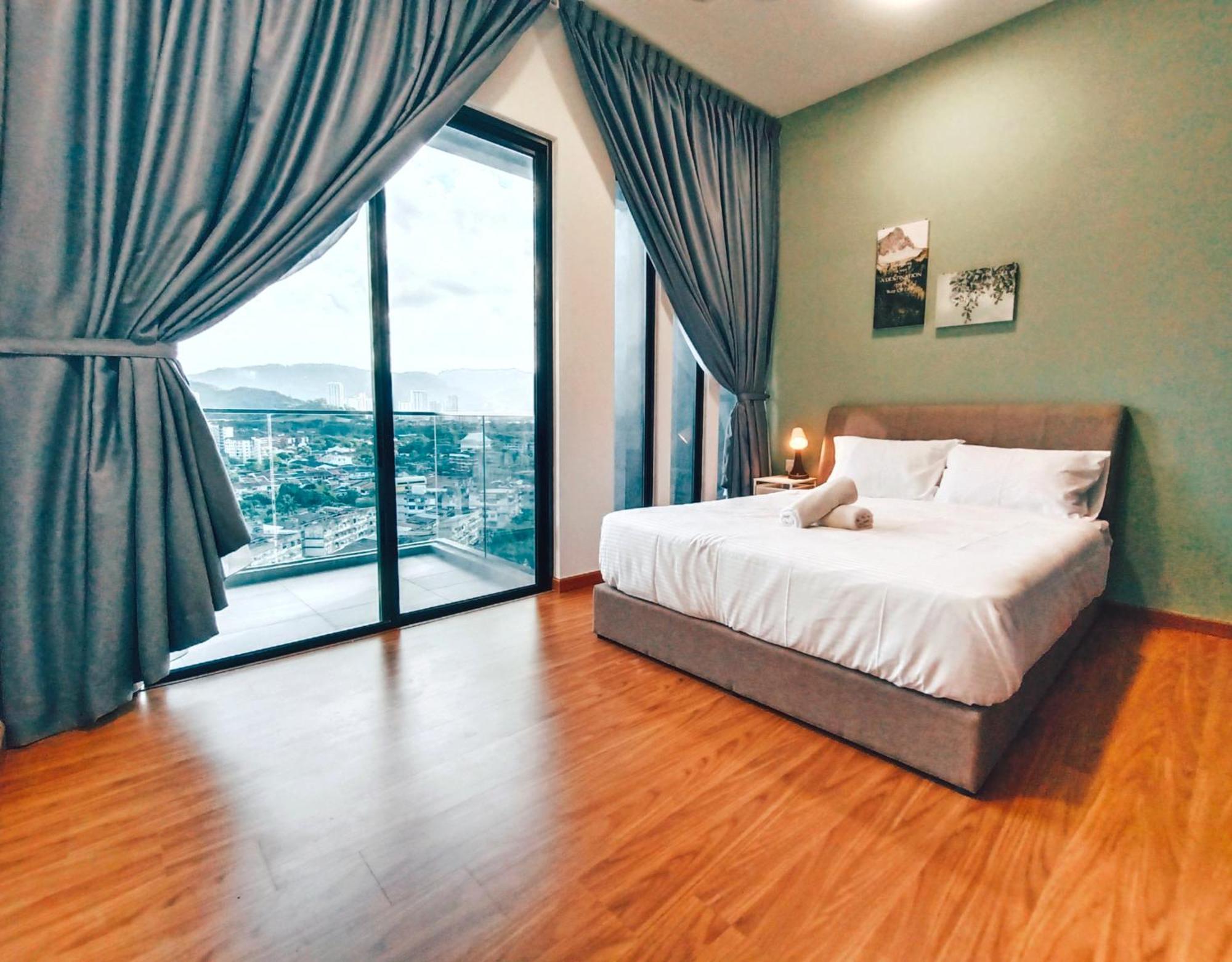 New 2Br Georgetown Warm And Lovely Homestay 10Pax-无敌美景两房民宿 Beacon Executive Suite Eksteriør bilde