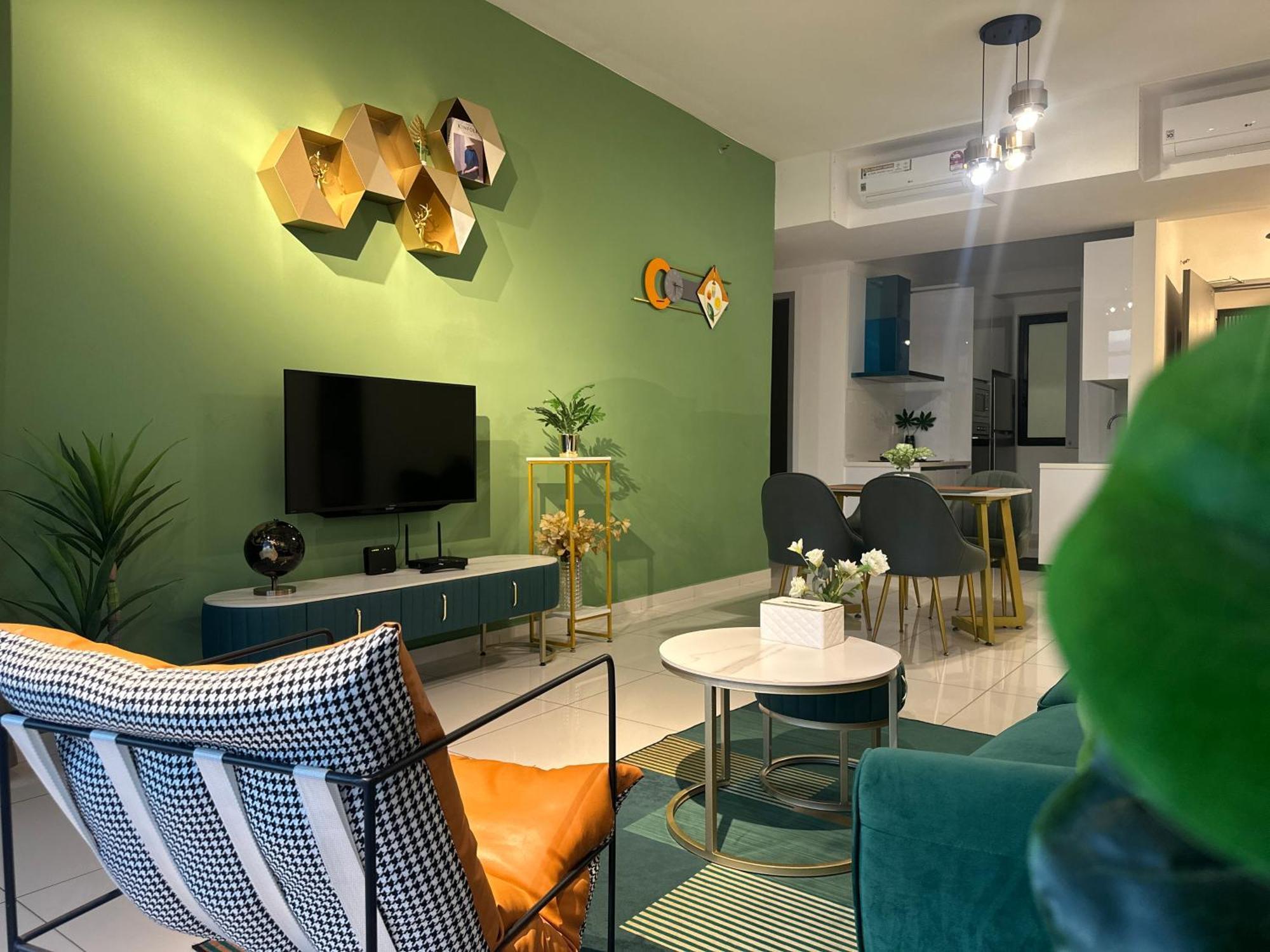 New 2Br Georgetown Warm And Lovely Homestay 10Pax-无敌美景两房民宿 Beacon Executive Suite Eksteriør bilde